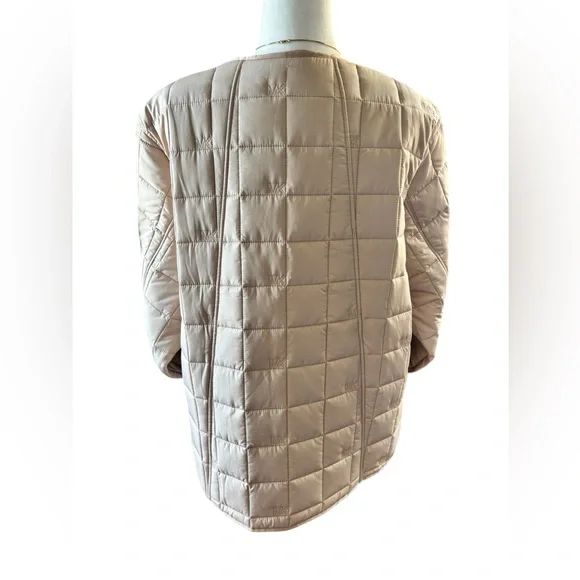 Michael Kors NWT light quilted puffer jacket in sold out size and color - Picture 2 of 12